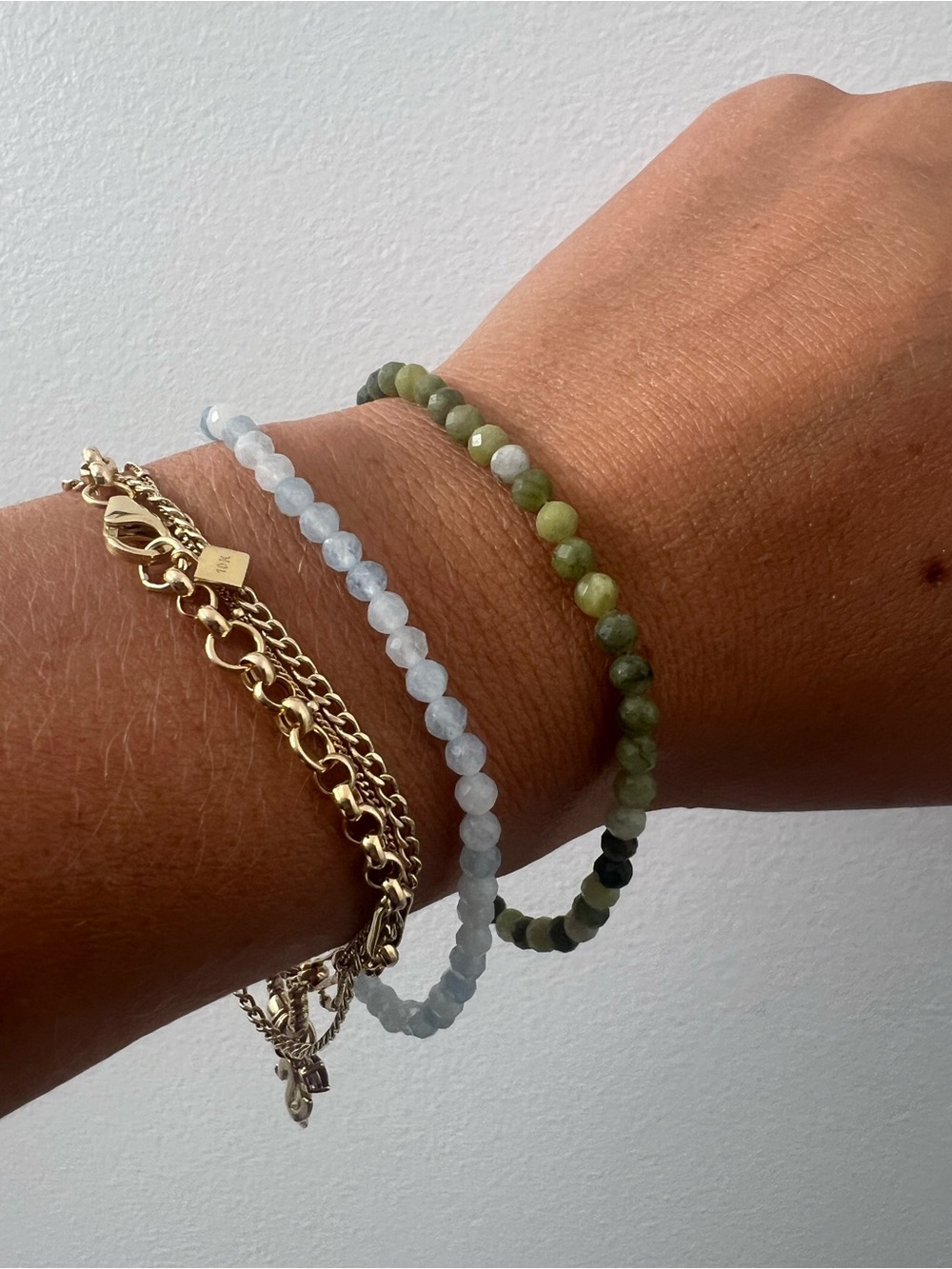 Genuine Jade Bead bracelet with 18K Gold Vermeil clasp - Picture 5 of 5